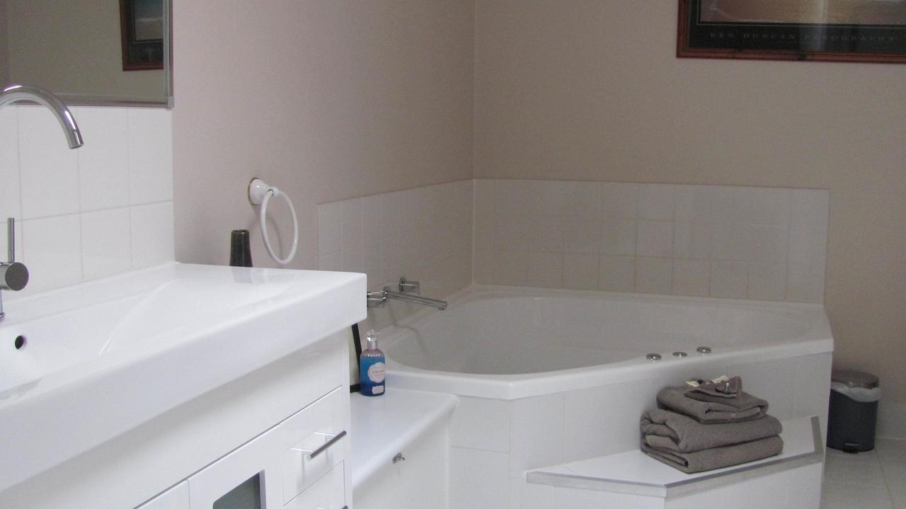 Bristol Hill Motor Inn Maryborough Eksteriør bilde